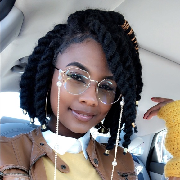 Meet your Posher, Ashley allsmiles - Picture 4 of 8